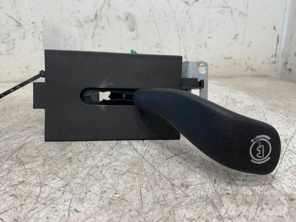 Volvo VNL Transporte - Otros