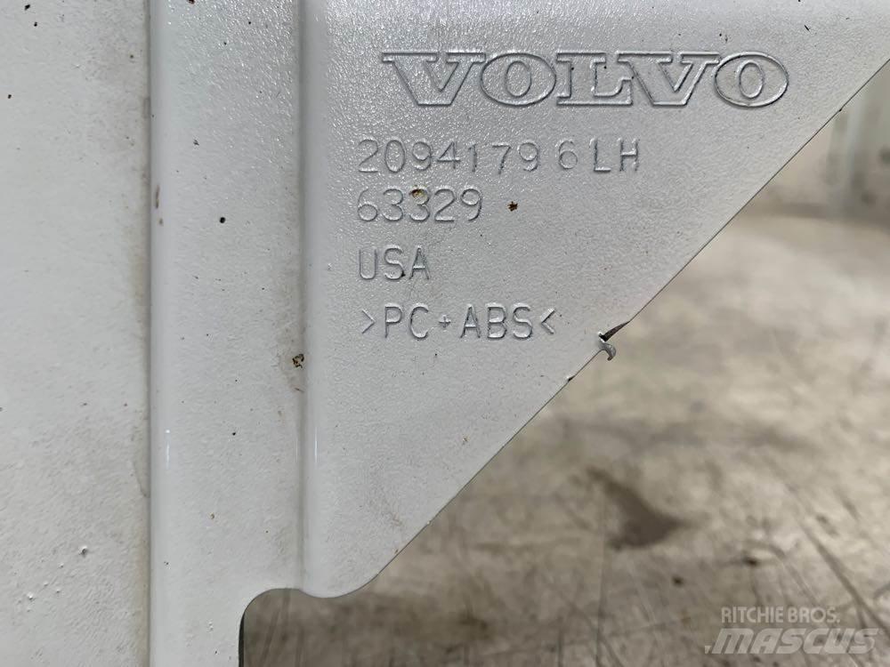Volvo VNL Cabinas e interior