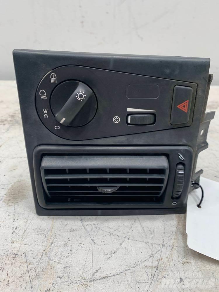 Volvo VNL Electrónicos