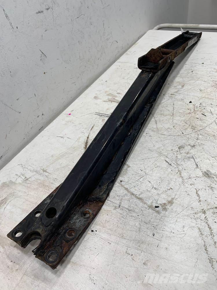 Volvo VNL Transporte - Otros