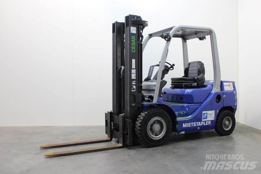 Cesab M 325 D Carretillas diesel