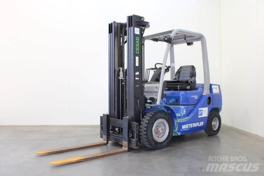 Cesab M 325 D Carretillas diesel
