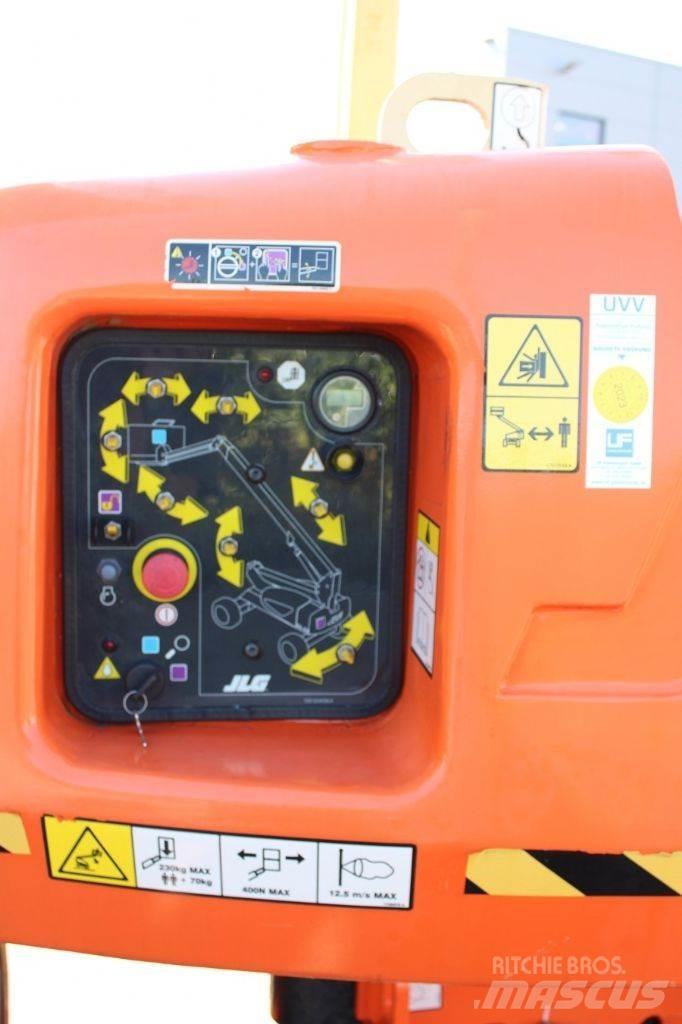 JLG M 600 JP Plataforma de trabajo articulada