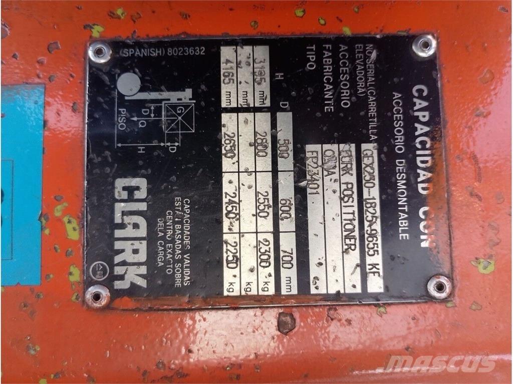 Clark GEX30 Carretillas de horquilla eléctrica