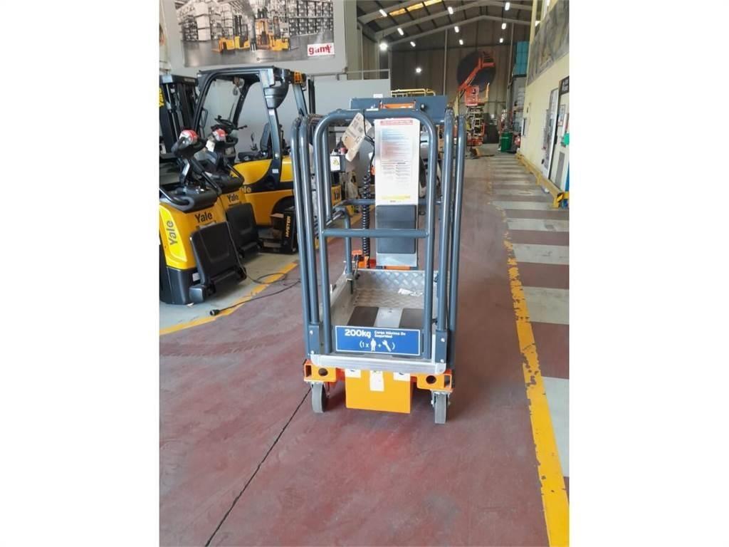 JLG NANO SP Ascensores de personal y montacargas de acceso
