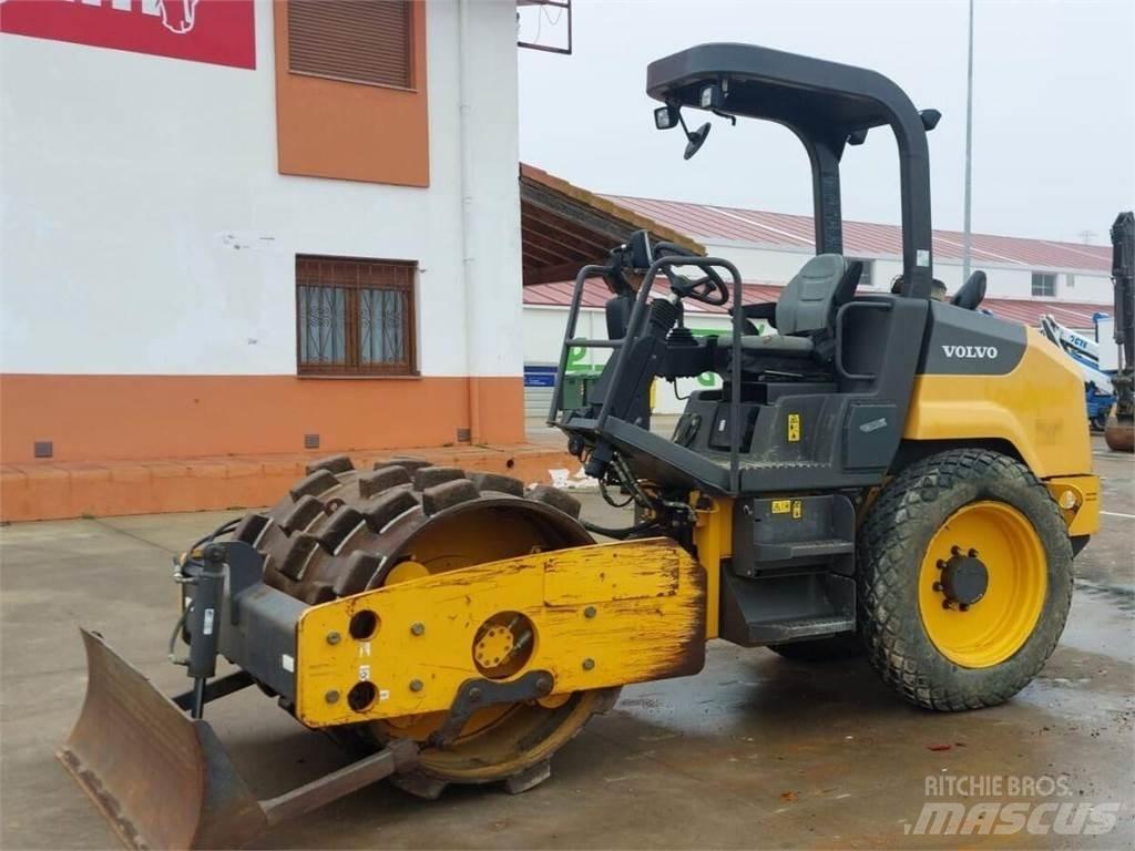 Volvo SD45B Compactadores de suelo