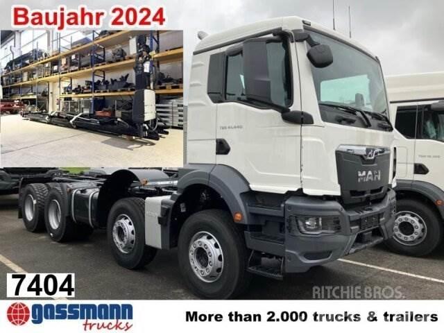 MAN 41.440 8x4 BB Camiones polibrazo