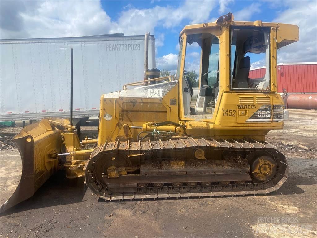CAT D5G XL Buldozer sobre oruga