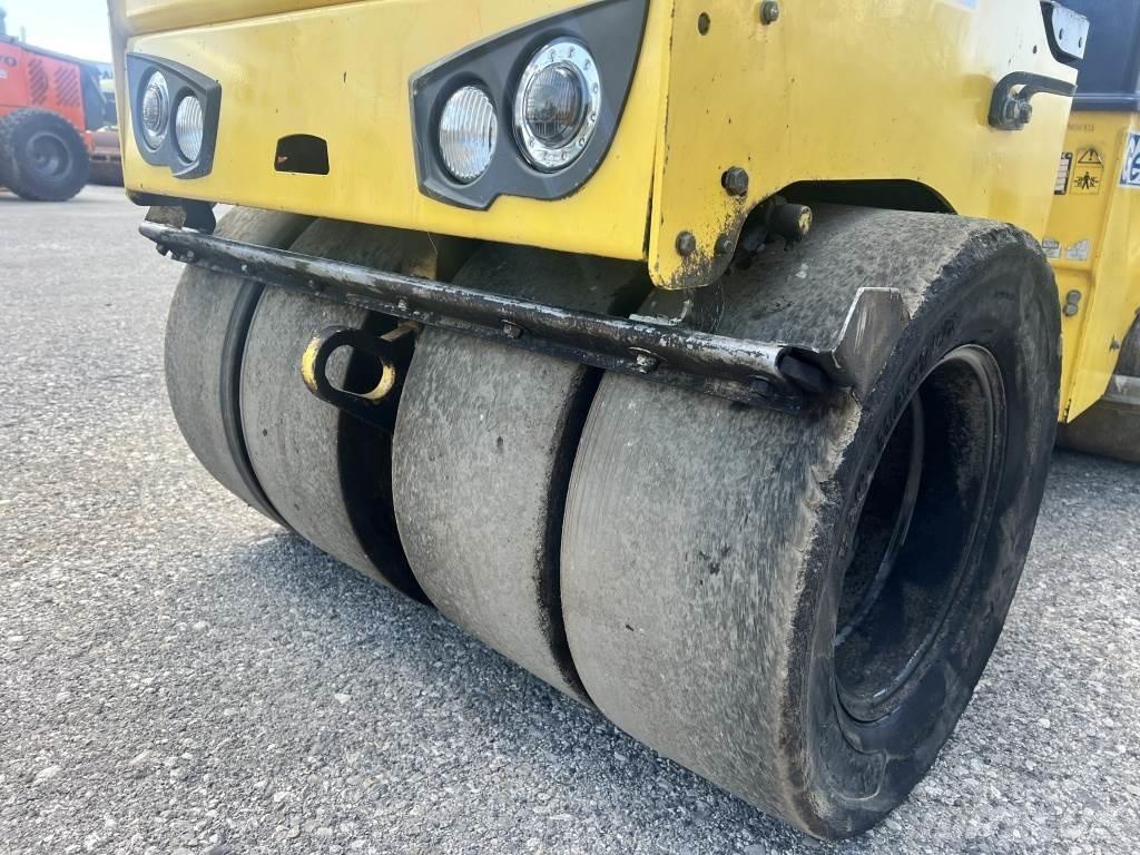 Bomag BW 120 AC-5 Rodillos combinados
