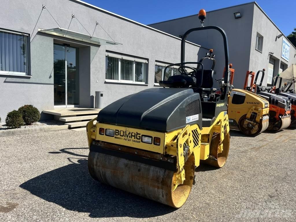 Bomag BW 120 AD-4 Rodillos de doble tambor