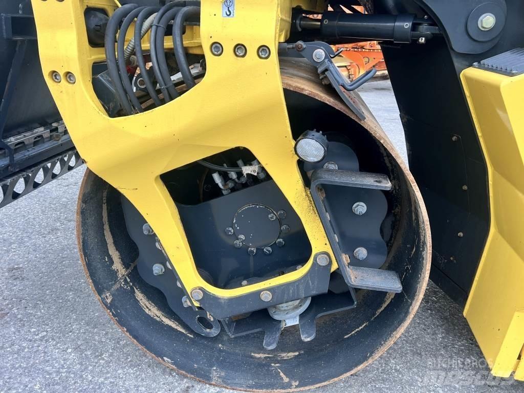 Bomag BW 154 AP-4 AM Rodillos de doble tambor