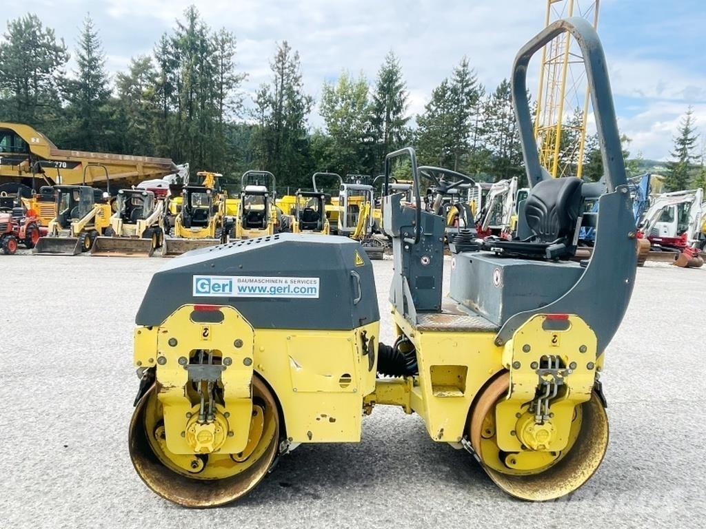 Bomag BW120 AD-3 Rodillos de doble tambor