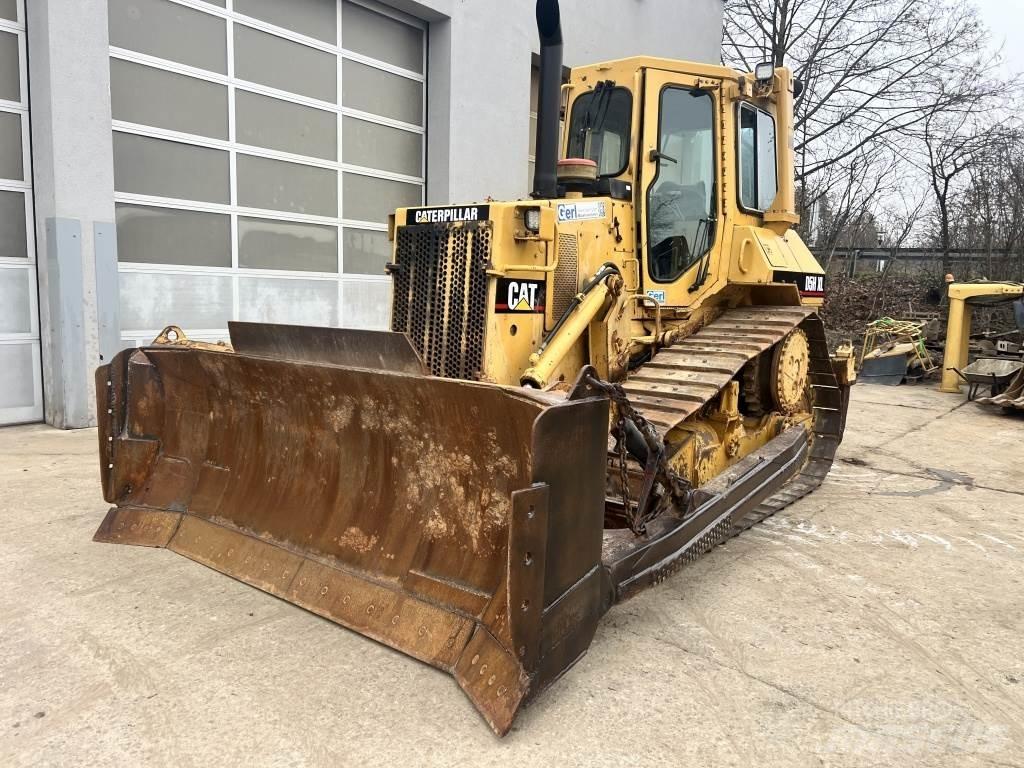 CAT D 5 H Buldozer sobre oruga
