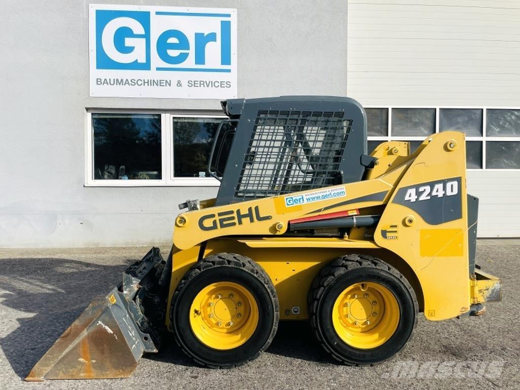 Gehl SL4240 Minicargadoras