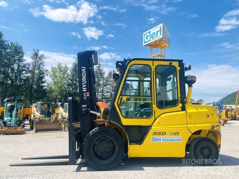 Hyundai 35D-9A Carretillas diesel