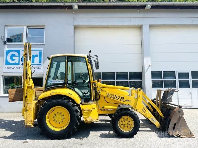 Komatsu WB97R-2 Retrocargadoras