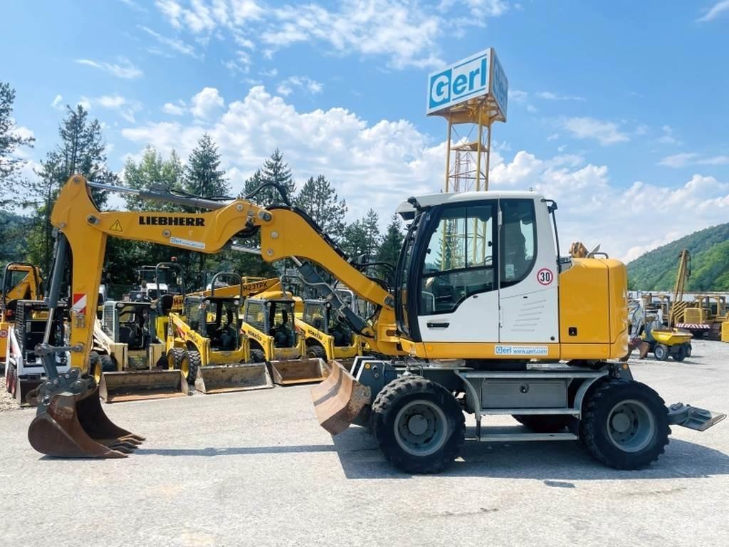 Liebherr A910 Compact Excavadoras de ruedas