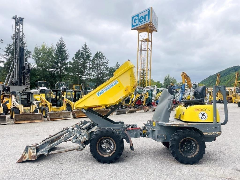 Neuson 2001 Selbstlader Dúmpers de obra