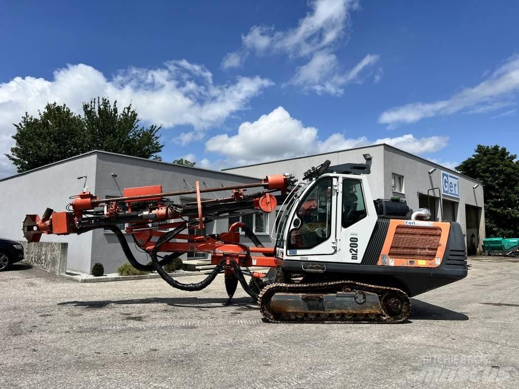 Sandvik DI 200 Taladros