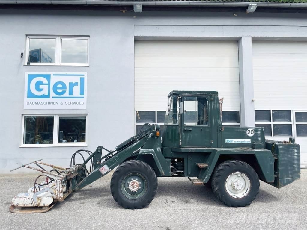 Schaeff ZL8 Cargadoras sobre ruedas