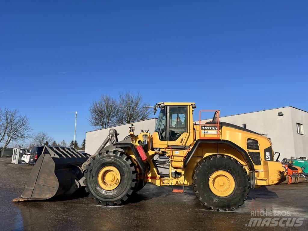 Volvo L 220 H Cargadoras sobre ruedas