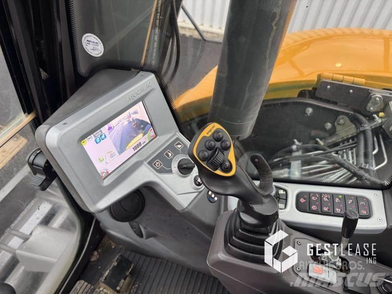 Mecalac 8 MCR Mini excavadoras < 7t