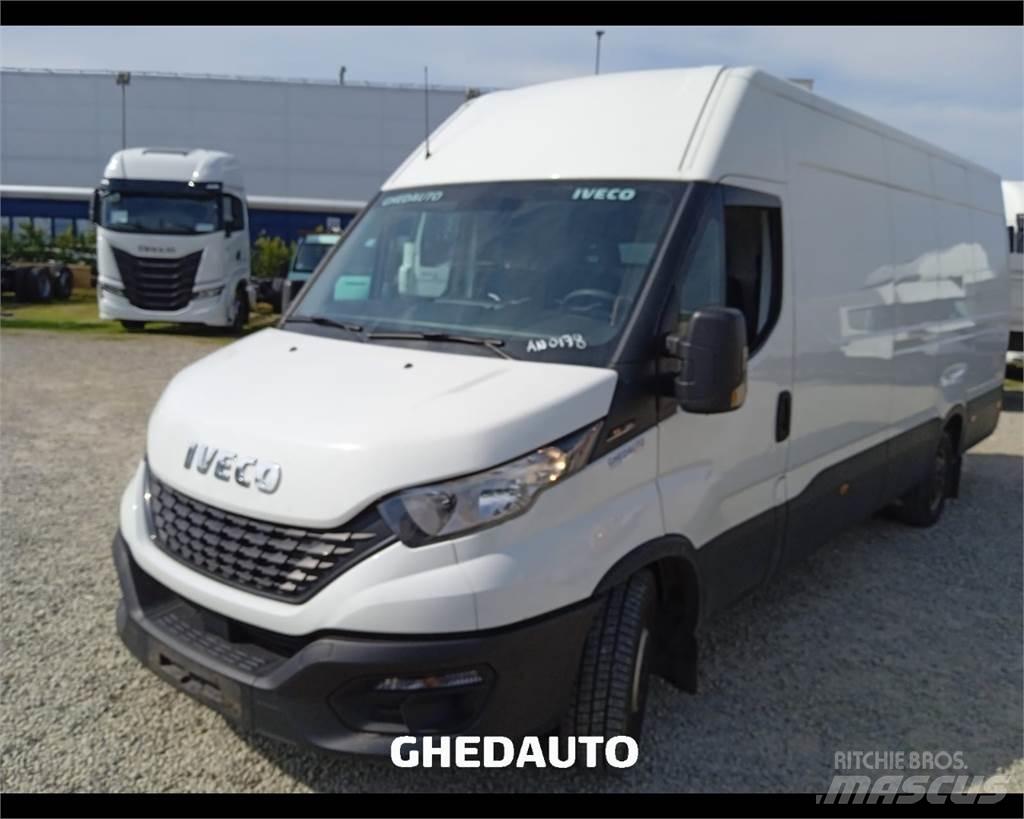 Iveco 35S16S V Furgonetas de caja cerrada