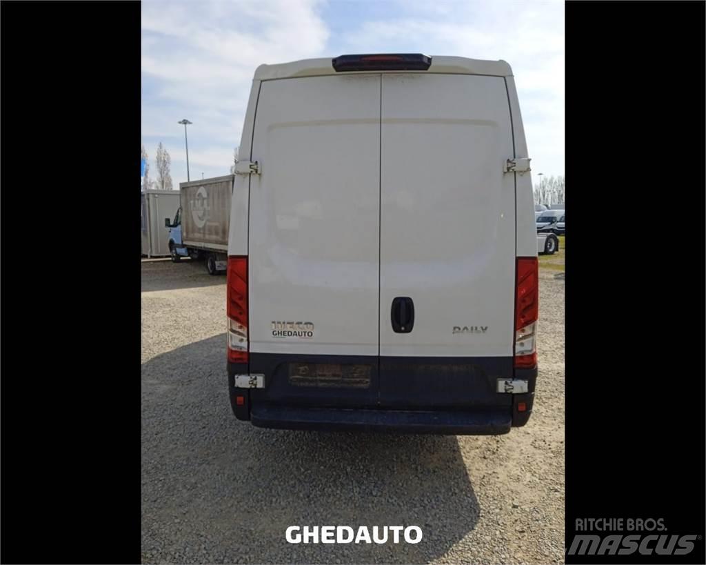 Iveco 35S16S V Furgonetas de caja cerrada