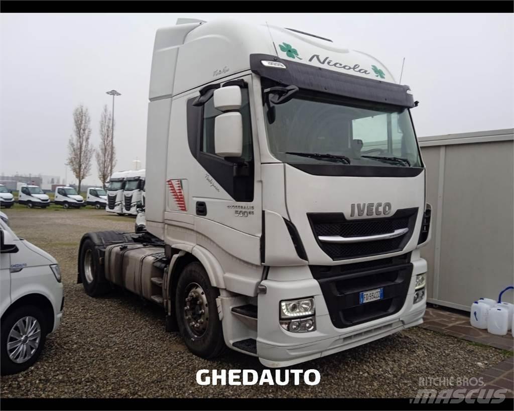 Iveco AS440ST/P Camiones caja cerrada
