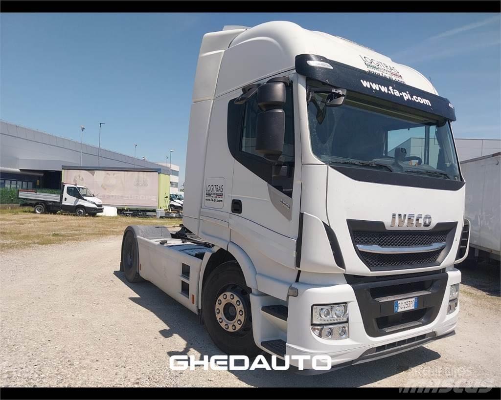 Iveco AS440ST/P Camiones caja cerrada