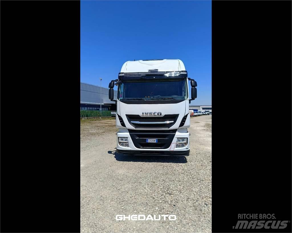 Iveco AS440ST/P Camiones caja cerrada