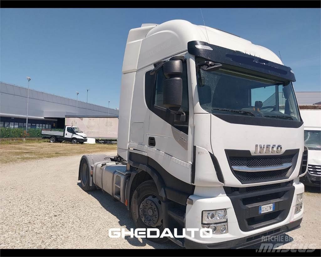 Iveco AS440ST/P Camiones caja cerrada