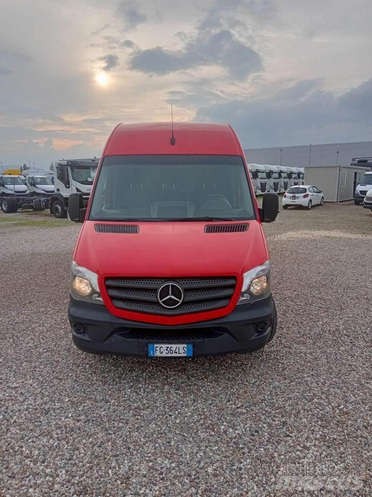 Mercedes-Benz SPINTER Furgonetas de caja cerrada