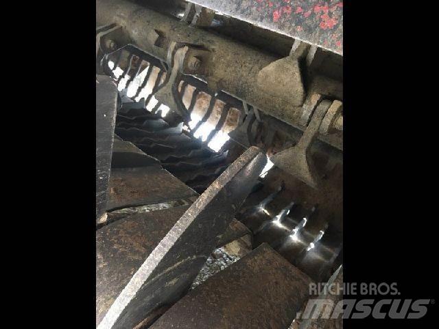 Gard REX 140 Rastras para campos