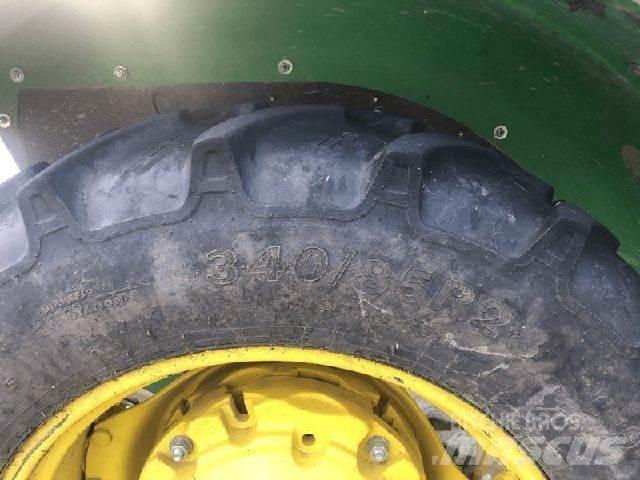 John Deere 5050E Tractores