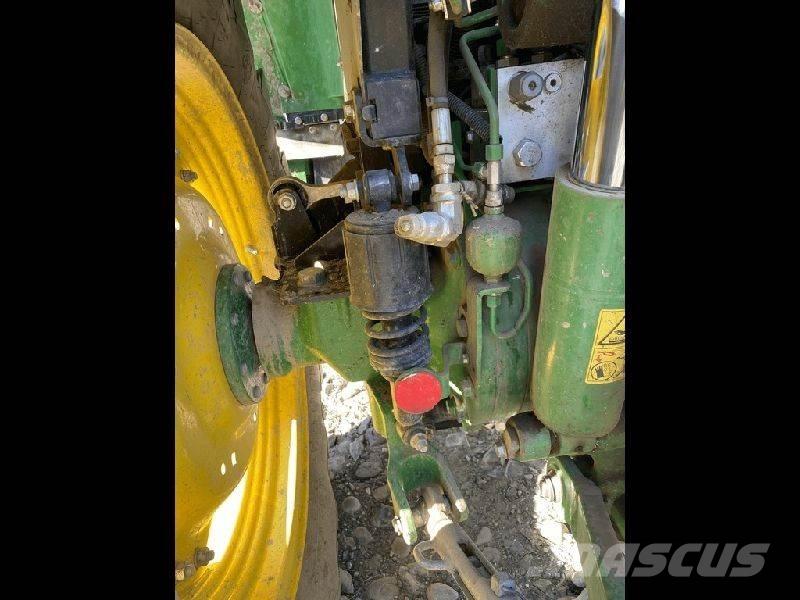 John Deere 5090R Tractores