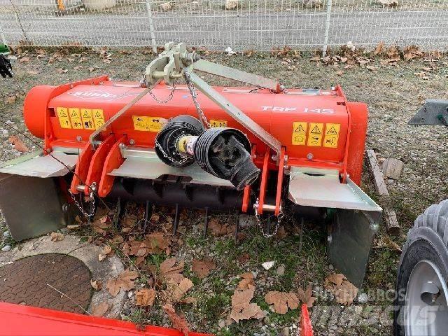 Kuhn TRP 145 Rastras para campos