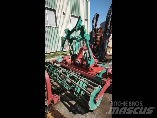 Kverneland NGM101 Gradas