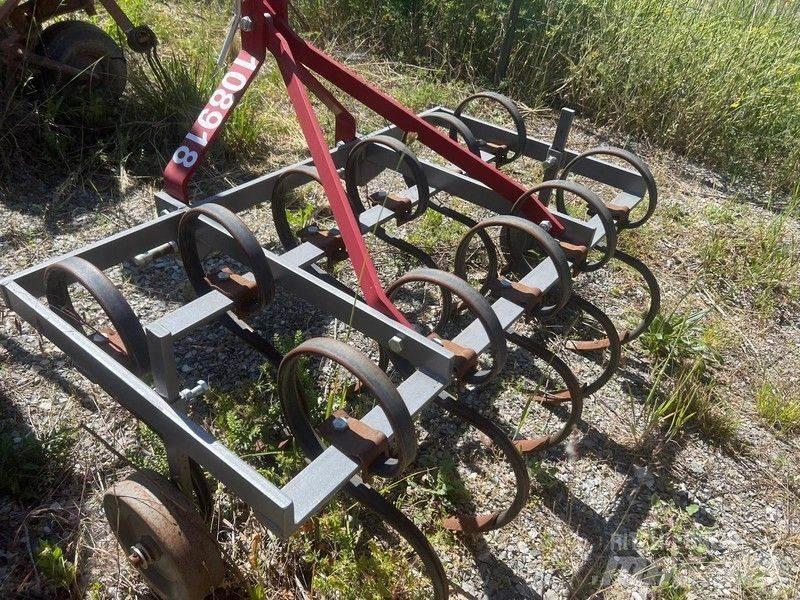 Morgnieux VSR 11 Cultivadores para cultivos en hilera