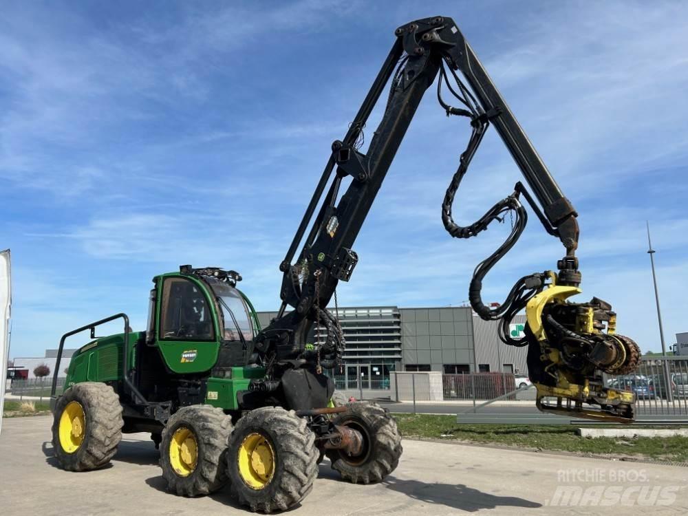John Deere 1270E Talador apilador