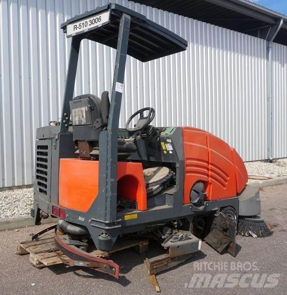 Hako 1800 LPG Barredora fregadora combinada