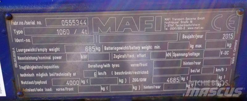 Mafi 1060 / 4t Plataforma plana/laterales abatibles