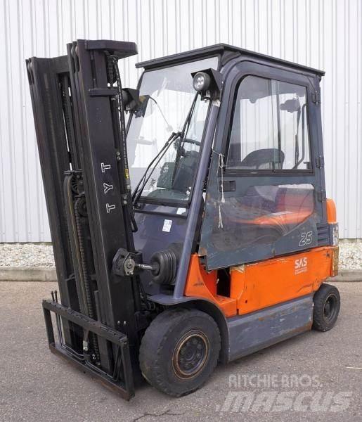 Toyota 7FBMF25 Otras carretillas elevadoras