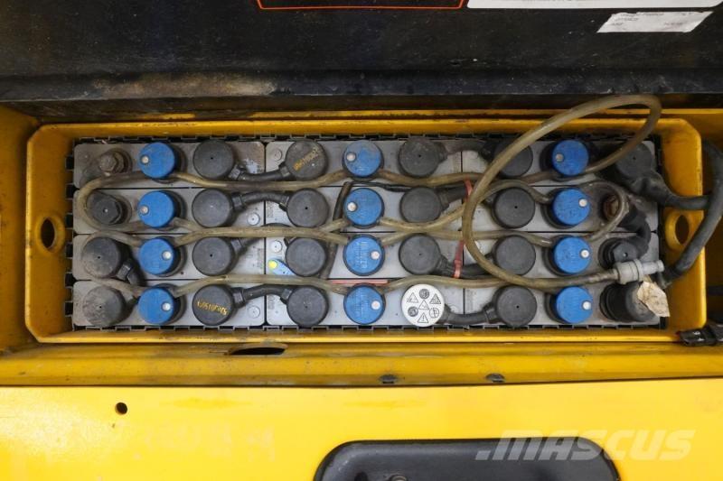 Yale MS12AC Apiladores eléctricos autopropulsados