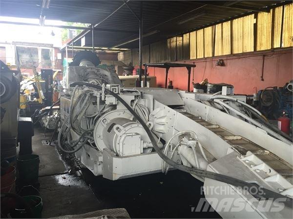  DOSCO LH1300M Equipo de perforación horizontal