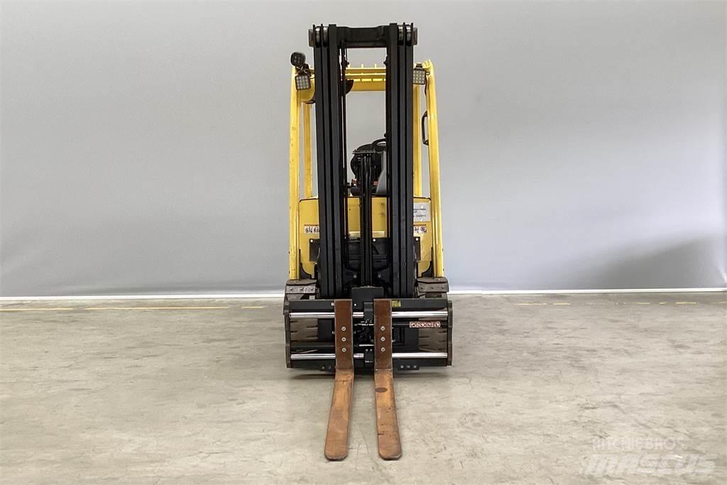 Hyster J2.5XN Carretillas de horquilla eléctrica