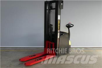 Hyster S1.6il Apiladores eléctricos