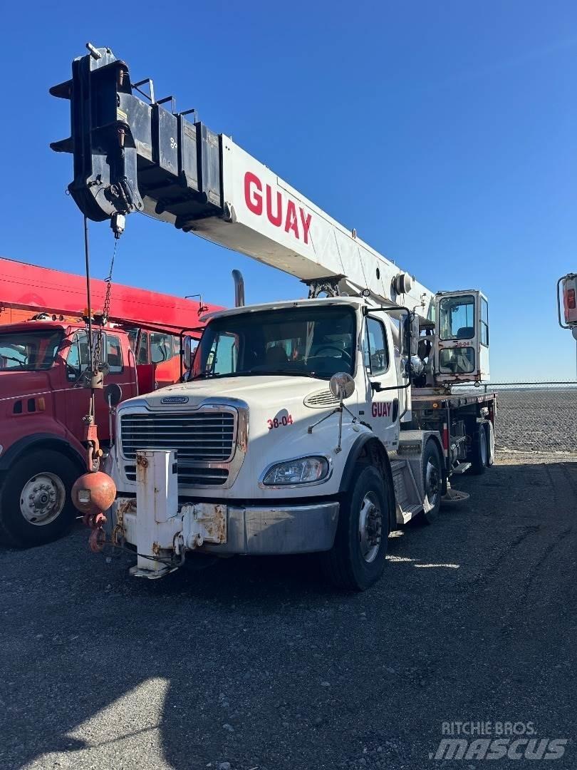 Altec AC38-127S Camiones grúa