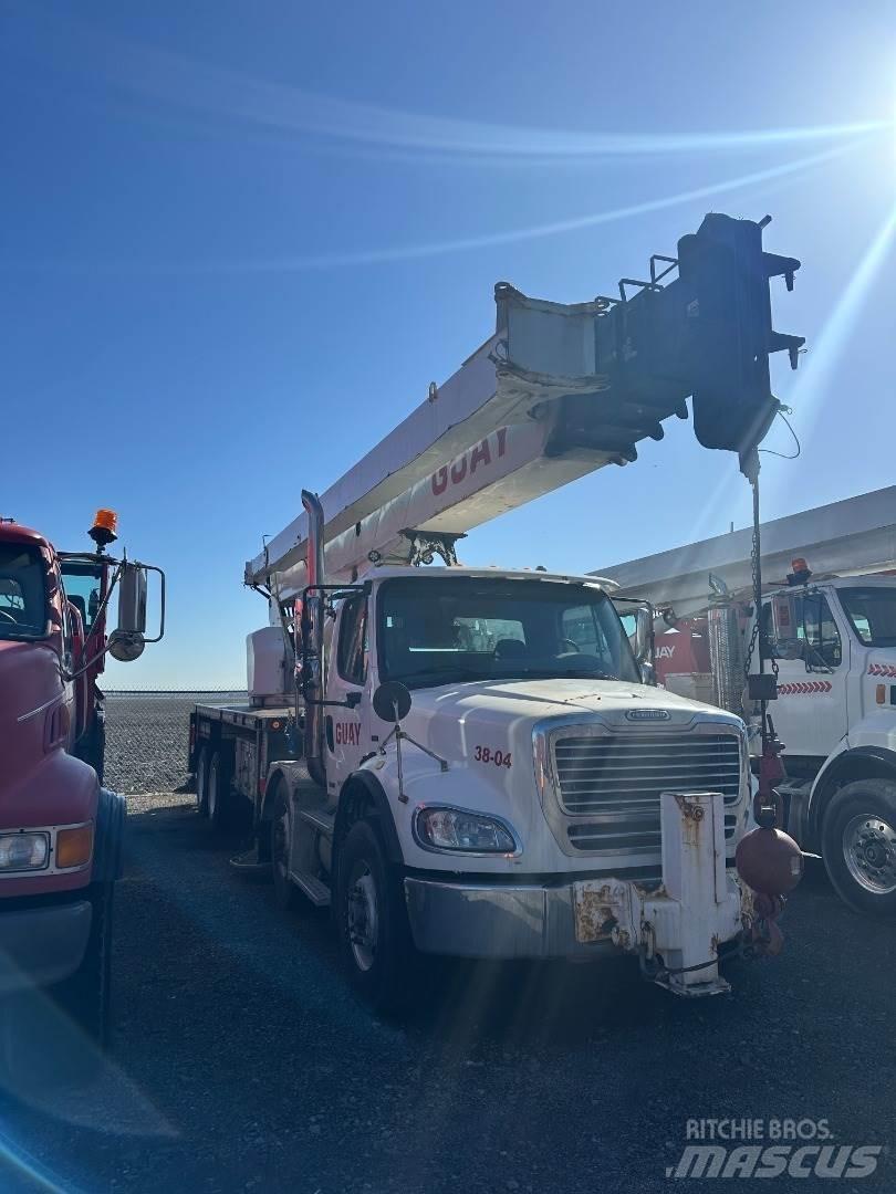 Altec AC38-127S Camiones grúa