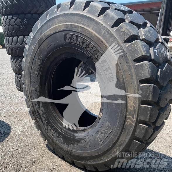 BKT 20.5R25 Neumáticos, ruedas y llantas